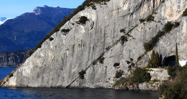 !! LA SPIAGGIA DELLE LUCERTOLE !!